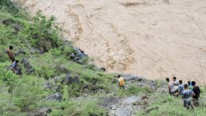 Divers retrieving missing vehicle in Karnali river
